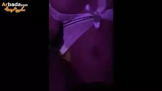 لبنانية فاجرة أنيلا تأخذ قضيبًا قاسيًا في مهبلها المبلل