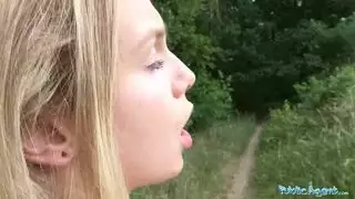 جلسة وحشية بالإدخال المزدوج