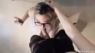 سكس على طاولة الفمار