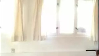 ظهور تابريا الصغيرة الأول في الإباحية الصيفية