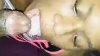 مؤخرات كبيرة لبنات ممتلئات في حركة دوجي ستايل خشنة