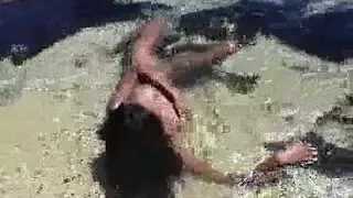 مقطعك الإباحي جعلني مثارة جداً