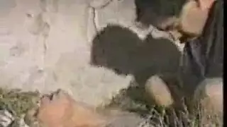 حميمة مسجونة: مشهد إكس إكس إكس مع سجينة محبة