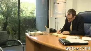 حفلة جنس على شاطئ جيجل: مهبل وشرج