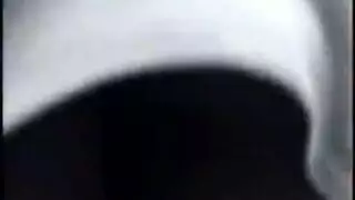 سكس قوي أثناء النوم: نيكها وهي فاقدة الوعي