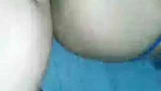 الوجبة قدمت، حان وقت الحلوى: مؤخرتي