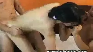 قذف شرجي جماعي قاسٍ