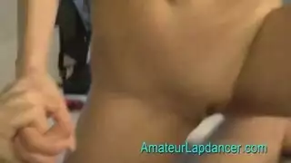 فرخ طبيعي مفلس يحاول الإباحية على كام