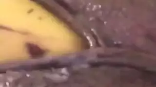 هاوية ساخنة تنك على الكرسي بقوة