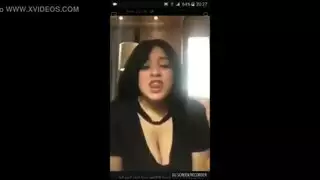 شرموطة عربية قذرة مخمورة وتتوسل من أجل نيك وحشي لكسها