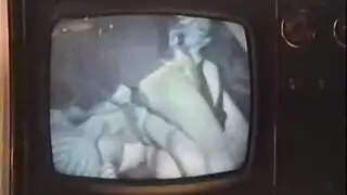 نرمين الفقي في مشهد جنسي صريح