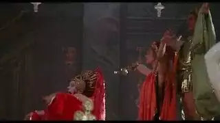 جلسة جماع خشن عنيفة