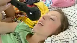 تتوسل لدفعات مهيمنة من رجل حقيقي