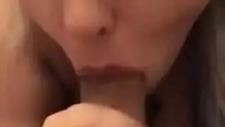 خبيرة عاهرة تحلب الزب ثم تنيك بقوة