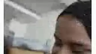 عاهرة محجبة تمص زب