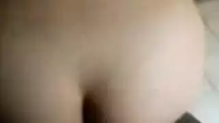 حمل كريمي يرش على مؤخرة ربة منزل لبنانية