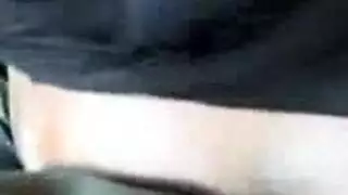 فتاة الصحراء الساخنة تتوسل من أجل السائل المنوي على ثدييها