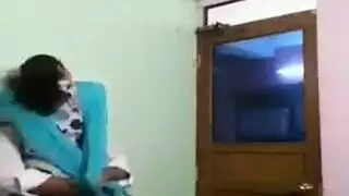 نجلاء موظفه سكسي