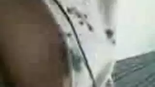 هز الثدي الكبير في جلسة جماع عنيفة