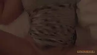 الجنس العائلي المحرم: غزو الأخت الليلي