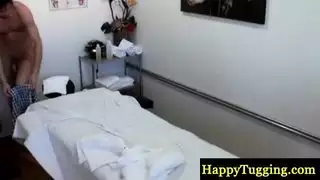 اله تعذيب الطيز