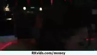 الفتيات المنهكات تستمتع بتخفيف الإجهاد الجنسي القوي