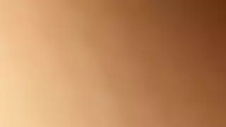 بنت فضولية على اليها متىرجم