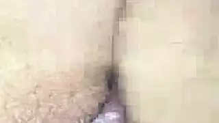 عاهرة جشعة تطالب بإدخال مزدوج