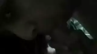 يسخن اخته ثم ينيكها