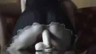 هوس فموي: مص عميق مع هزاز شرجي