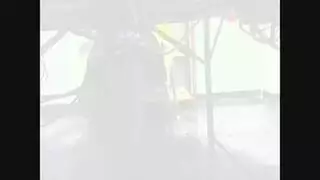 سمراء مثارة تُمارس الجنس بعمق وعنف