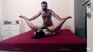 ثور سعودي أسود ينيك فتاة سعودية مثارة بعمق