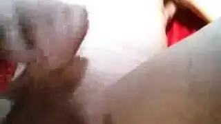 أوجي عابرة جنسياً جامحة بعد حلول الظلام