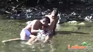 أممعابن مترجم عربي جديد