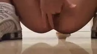 مشهد ساخن لوضعية الكلب والقذف الداخلي لصفاء عامر