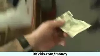 شهوة الحيوان: الفحل يضرب الفتاة الصغيرة