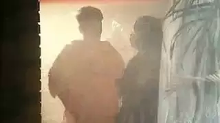 بنغالية تأخذ قضيبًا كبيرًا