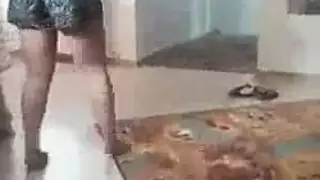 المعلمه والطالبه يمارسن السحاق