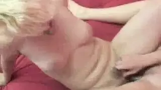 بوكاكي وجنس جامح مع أزواج