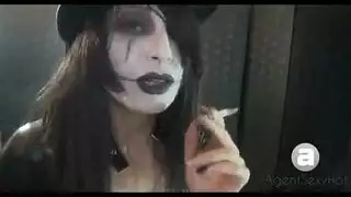 حمى الحمار الكبير يهاجم آلهة