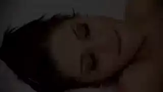 مشهد أدريانا الجنسي العلني: زجاجتين زيت، جولة جامحة
