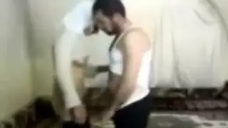 رغبات محجبة سرية: استمناء صريح وكشف عاري