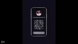 كاري رويز وصديقتها: مشهد مثلية مثير