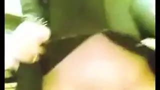 لقد صورت هؤلاء العربيات الجميلات يمارسن جنسًا صريحًا
