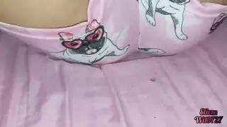 العائلة غائبة والأخ يطلب جنس عنيف وقذف داخلي