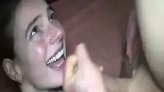 ينزلق في المؤخرة