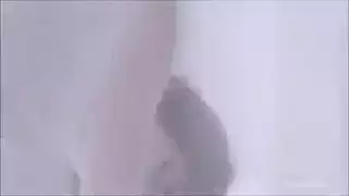 نسوان بتنتف كس صاحبتها بالحلاوه السايحه