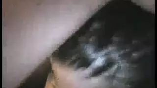 كس مليء بالخضروات وهزة جماع للشقراء المتلهفة