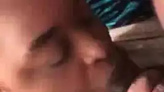 اختناق بالقضيب قبل ضخ عميق في المهبل ليانيس غريفيث