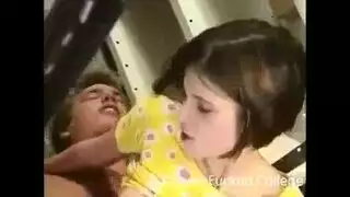  عملية بلع عميق يليها نك كلب قاسي
